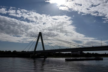 Sonne, Wolken und Gewitter: Wechselhaftes Wochenend-Wetter in NRW