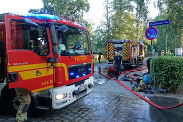 Dresden: Aufregung in der Radeberger Vorstadt: Flammen dringen aus Wohnung im sechsten Stock