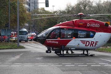 Berlin: Parkplatz-Streit eskaliert: Mann muss mit Rettungshubschrauber in Klinik