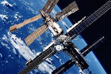 Heute vor 25 Jahren: Das Ende einer Raumfahrt-Ikone - Wie die Mir sicher zur Erde fiel