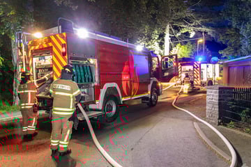 Feueralarm im Erzgebirge: Citroën steht in Flammen