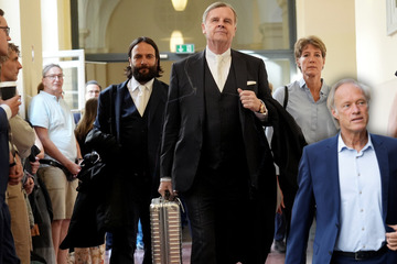 Prozessbeginn: Christina Block und Gerhard Delling im Gericht eingetroffen