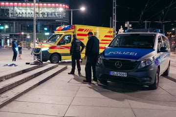 Messerattacke: Messerattacke auf Wiener Platz: Blutspritzer zeugen von brutaler Gewalt