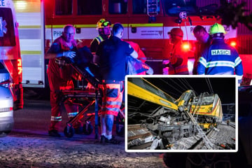 Schweres Zugunglück in Tschechien: Vier Menschen tot, viele weitere verletzt