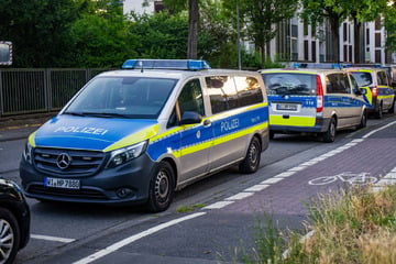 Psychischer Ausnahmezustand! Großaufgebot der Polizei sperrt Wiesbadener Wohngebiet ab