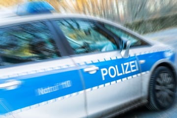 Schockfund in der Nacht: Körperteile auf Autobahn