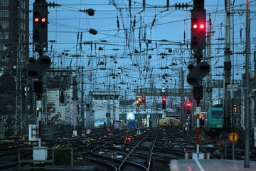 Hauptbahnhof in Köln gesperrt: Massive Folgen für Fernzüge und S-Bahn-Verkehr