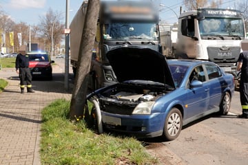 Stau-Gefahr in Chemnitz: Unfall auf Annaberger Straße