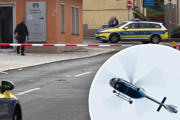 Polizeihubschrauber über Zwickau: Geldautomat gesprengt, ein Täter auf der Flucht
