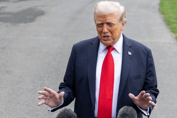 Rüde Trump-Abfuhr für neugierigen Reporter: "Sei still!"