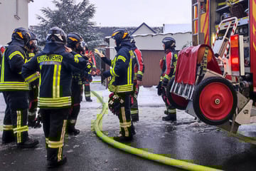 Landkreis Leipzig: Eine Person nach Scheunenbrand im Krankenhaus