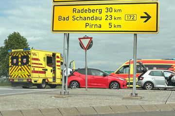 Abbiege-Manöver gescheitert: Behinderungen an A17-Abfahrt