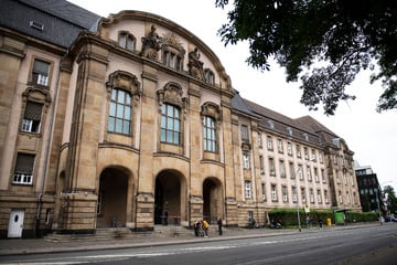 Ex-Polizist wegen Korruption verknackt: Gericht schickt ihn mehrere Jahre hinter Gitter