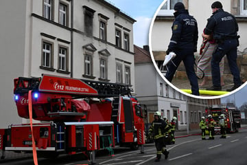 Feuerwehr-Großeinsatz wegen Wohnungsbrand: Polizei unterstützt Evakuierung