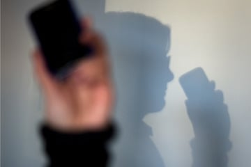 "Angehöriger" braucht Geld für Behandlung: Magdeburgerin um Tausende Euro abgezockt
