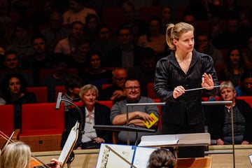 Dresden: Tabita Berglund eröffnet Philharmonie-Saison