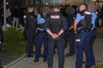 Leipzig: Eskalation auf Supermarkt-Parkplatz: Polizei muss zweimal zu Schlägerei ausrücken