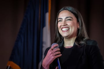 AOC vows to oppose all military aid to Israel during NYC-DSA electoral forum