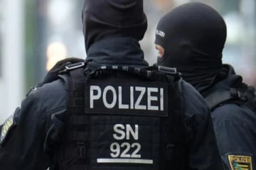 Kinderporno-Razzia: Polizei durchsucht mehrere Wohnungen in Sachsen