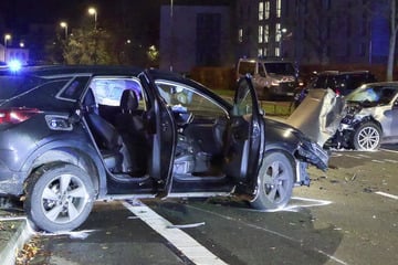 Statt zu helfen: Unfallfahrer ergreifen nach Crash die Flucht!
