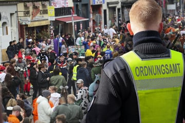 Köln: Weiberfastnacht in Köln: Ordnungsamt erwischt Dutzende Wildpinkler