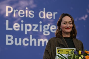 Leipzig: Vom Flüchtlingskind zur Preisträgerin: Katerina Poladjan gewinnt 15.000 Euro auf Leipziger Buchmesse