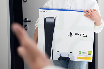 Play has no limits? Playstation-5-Schmuggler drohen 25 Jahre Haft!