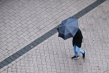 Regen und Gewitter am Wochenende: Wird das Wetter in NRW am Montag besser?
