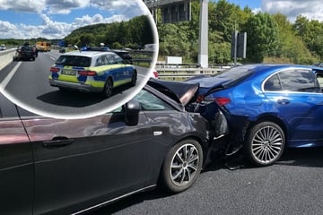 Unfall A8: Opel-Fahrer kracht in Stauende: Sechs Verletzte