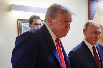 Russia pours more cold water on Trump's hopes of Ukraine peace deal: "Momentum has gone"