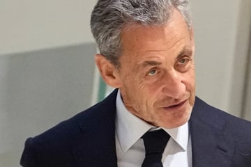 Frankreichs Ex-Präsident Sarkozy tritt Haft an