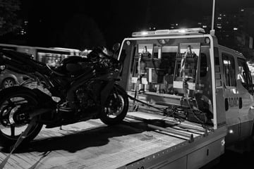 Raser und Drängler unterwegs: Polizei schnappt drei Verkehrsrowdys auf der A100