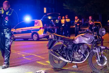 Motorrad kracht in BMW, Mann wird schwer verletzt: Aber wer ist gefahren?