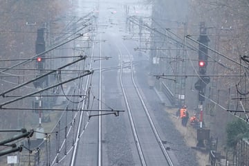 Mehrere Unfälle: Zugverkehr im Norden massiv eingeschränkt