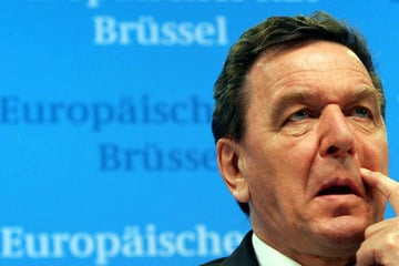 Partei wollte ihn rausschmeißen: Schröder bleibt Mitglied der SPD!