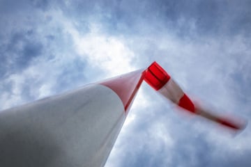 Schwere Sturmböen erwartet! Erster Herbststurm fegt über den Norden hinweg