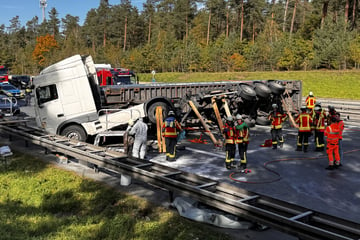 Unfall A3: Lkw-Unfall sorgt für Chaos auf A3 bei Nürnberg: Stundenlange Komplettsperrung