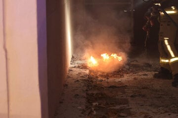 Chemnitz: Erneuter Feuerwehreinsatz wegen Mülltonnenbrand in Chemnitz