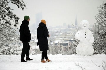 Halb Deutschland versinkt in Eis und Schnee: Hat Sachsen die Chance auf weiße Weihnachten?