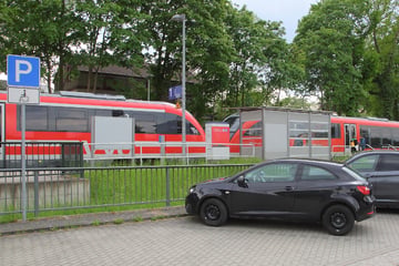 Dresden: Schlägerei in vollem Regio: 19-Jähriger prügelt Teenager bewusstlos