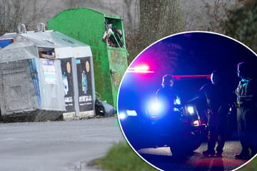 Frau klettert in Container von Kleiderspende, bleibt stecken und stirbt