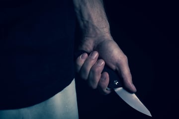 Großeinsatz: 42-Jähriger zieht Messer im Supermarkt