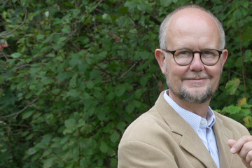 "Herausragendes Engagement": Krimi-Autor Ralf Kramp erhält den Ehren-Glauser