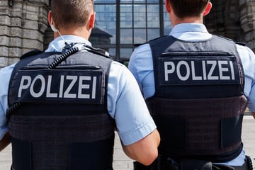 Mädchen (12) in Bus sexuell belästigt: 43-Jähriger geschnappt