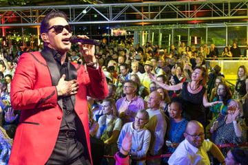 Dresden: Dresden im Salsa-Fieber: Höhepunkt im Flughafen