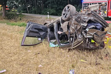 Insassen überleben diesen Horror-Unfall in Sachsen