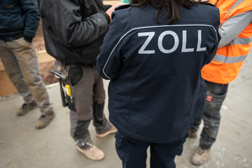 Köln: Zoll deckt illegale Beschäftigung auf: "Schlimmer kann man Menschen kaum ausbeuten"