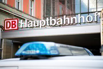 München: Kontrolle außer Kontrolle: Mann zieht Hose runter und greift Sicherheitsmitarbeiter an