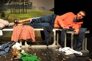 Dresden: Adam und Eva gehen in Elternzeit: Peter Försters neue Komödie im Theater