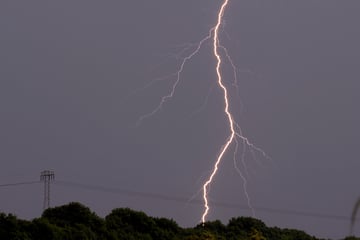 Windböen und Gewitter: Stadt Leipzig warnt vor heftigen Unwettern am Mittwoch